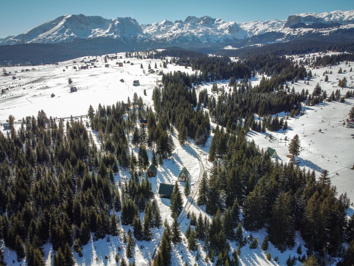 Ville Uskoci Zabljak  Bagian luar foto