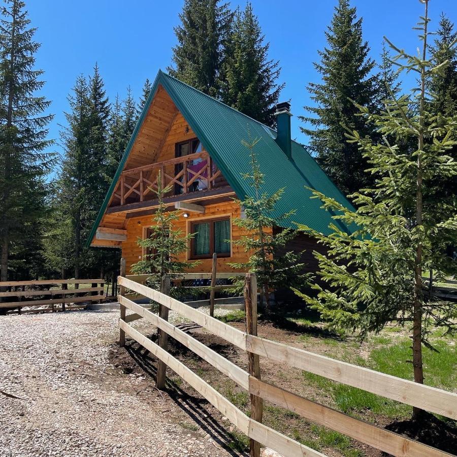 Ville Uskoci Zabljak  Bagian luar foto