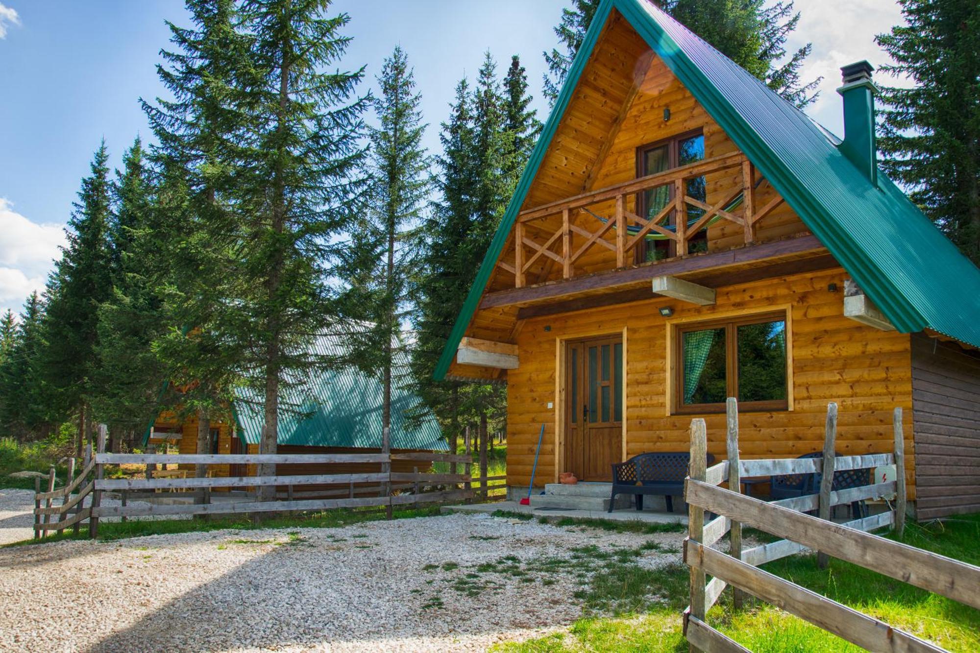 Ville Uskoci Zabljak  Bagian luar foto